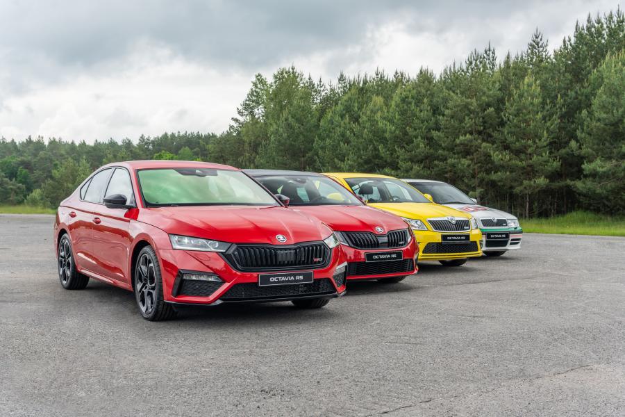  Skoda Octavia RS 2020 года  (WW) (фото 9 из 11)
